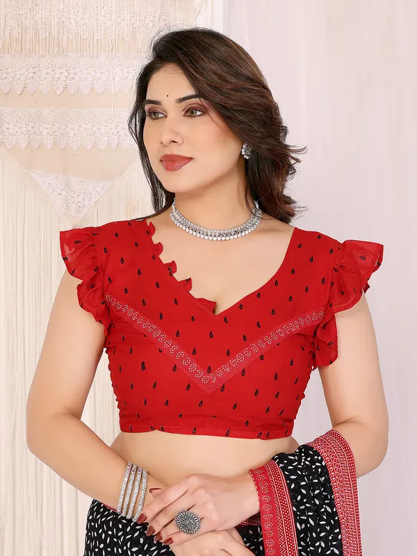 Georgette_Diamond_lace_Border_Saree_With_Unstitched_Blouse_Piece