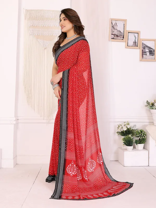 Georgette_Diamond_lace_Border_Saree_With_Unstitched_Blouse_Piece