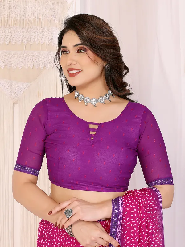 Georgette_Diamond_lace_Border_Saree_With_Unstitched_Blouse_Piece