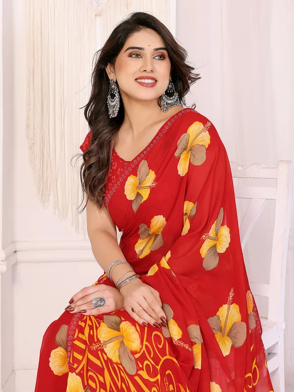 Georgette_Diamond_lace_Border_Saree_With_Unstitched_Blouse_Piece