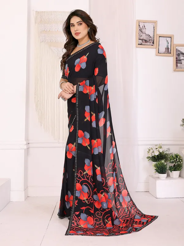 Georgette_Diamond_lace_Border_Saree_With_Unstitched_Blouse_Piece