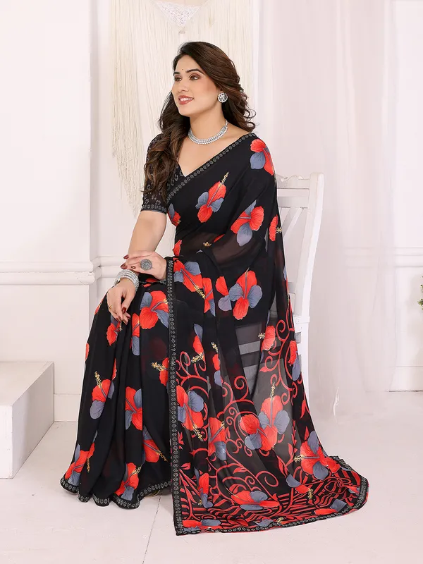 Georgette_Diamond_lace_Border_Saree_With_Unstitched_Blouse_Piece