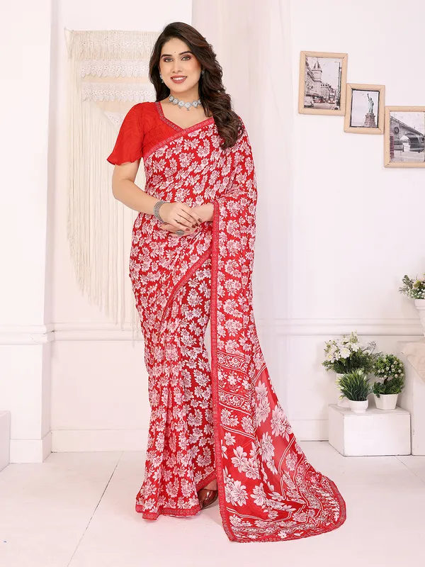 Georgette_Diamond_lace_Border_Saree_With_Unstitched_Blouse_Piece