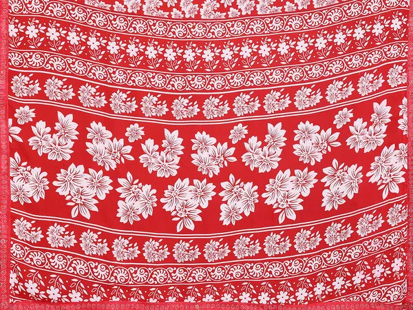Georgette_Diamond_lace_Border_Saree_With_Unstitched_Blouse_Piece