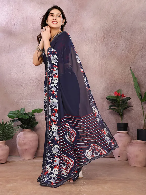 Georgette_Diamond_lace_Border_Saree_With_Unstitched_Blouse_Piece