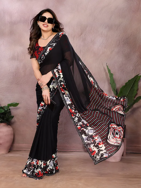 Georgette_Diamond_lace_Border_Saree_With_Unstitched_Blouse_Piece