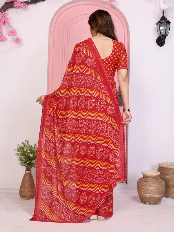 Bandhani_Print_Georgette_Diamond_Lace_Border_Saree_(Red)