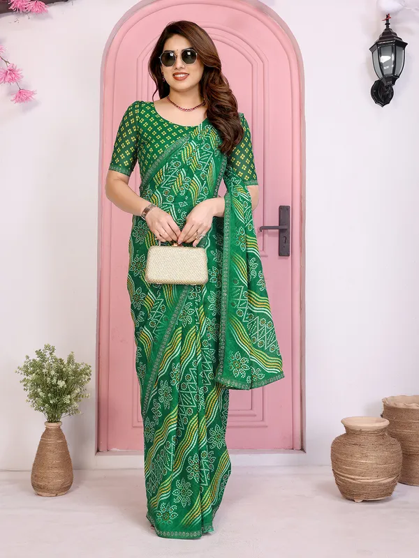 Bandhani_Print_Georgette_Diamond_Lace_Border_Saree_(Green)