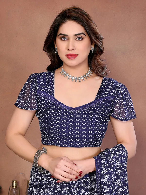 Printed_Lace_Border_Saree_With_UnStitched_Blouse_Piece_(BLUE)