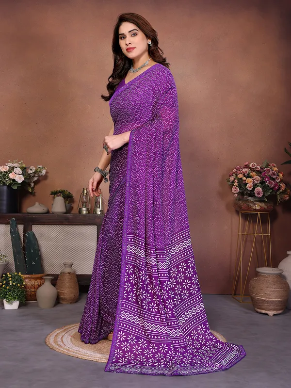 Printed_Lace_Border_Saree_With_UnStitched_Blouse_Piece_(PURPLE)