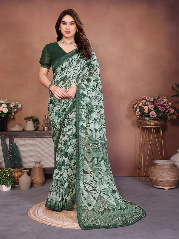 Printed_Lace_Border_Saree_With_UnStitched_Blouse_Piece_(GREEN)