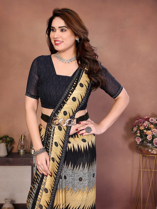 Printed_Lace_Border_Saree_With_UnStitched_Blouse_Piece_(BLACK)