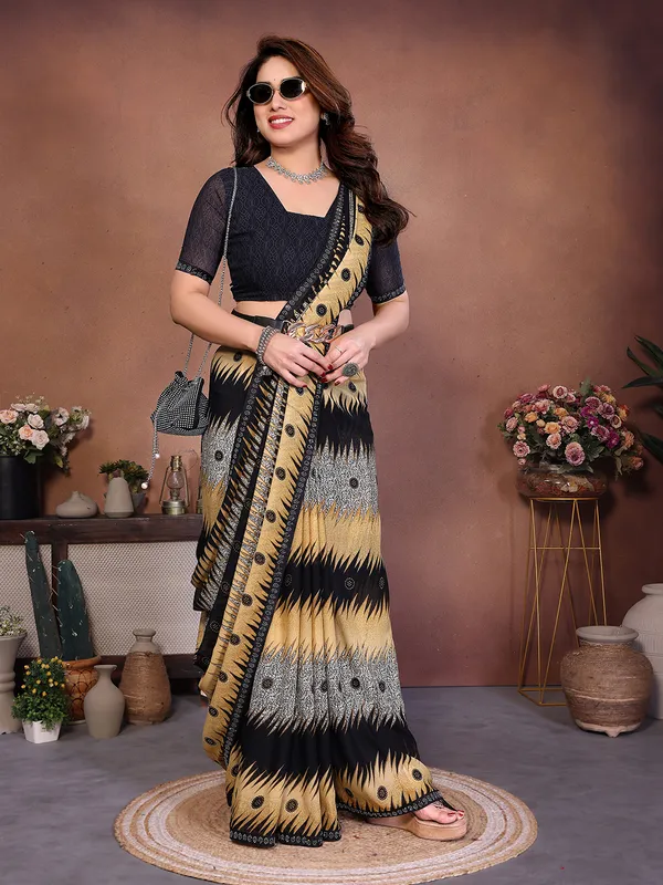Printed_Lace_Border_Saree_With_UnStitched_Blouse_Piece_(BLACK)