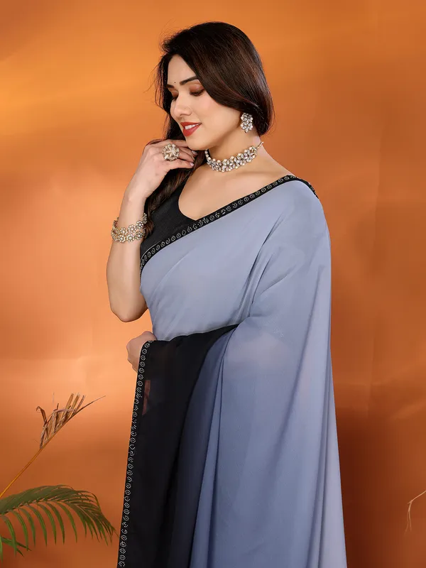 Georgette_Diamond_lace_Border_Saree_With_Unstitched_Blouse_Piece
