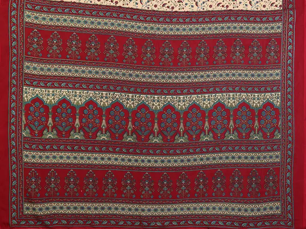 Printed_Georgette_Saree_With_UnStitched_Blouse_Piece_(RED)