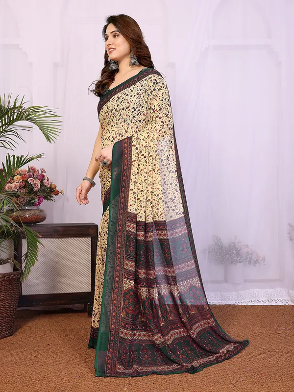 Printed_Georgette_Saree_With_UnStitched_Blouse_Piece_(GREEN)
