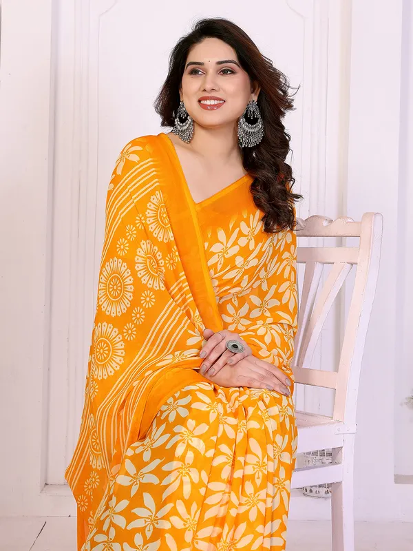 Printed_Georgette_Saree_With_UnStitched_Blouse_Piece_(YELLOW)