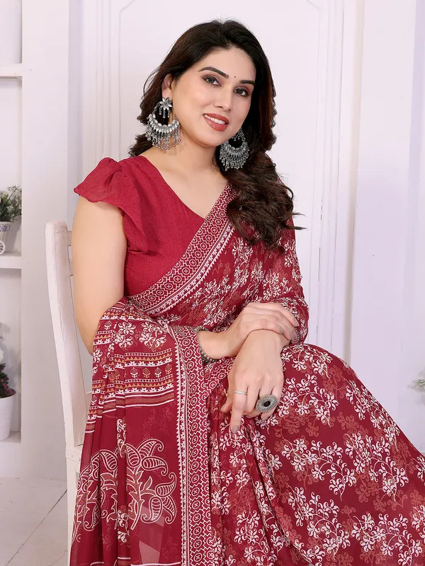 Printed_Georgette_Saree_With_UnStitched_Blouse_Piece_(RED)