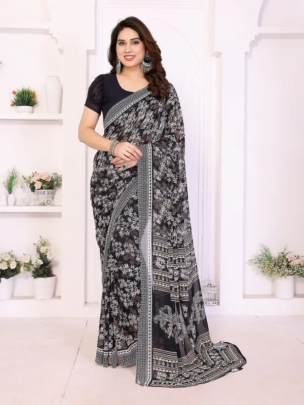 Printed_Georgette_Saree_With_UnStitched_Blouse_Piece_(BLACK)