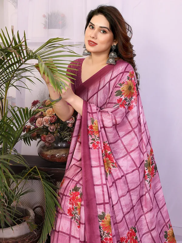 Printed_Georgette_Saree_With_UnStitched_Blouse_Piece_(PINK)