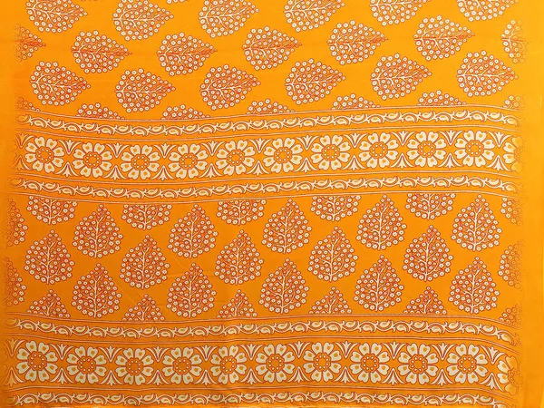 Printed_Georgette_Saree_With_UnStitched_Blouse_Piece_(YELLOW)