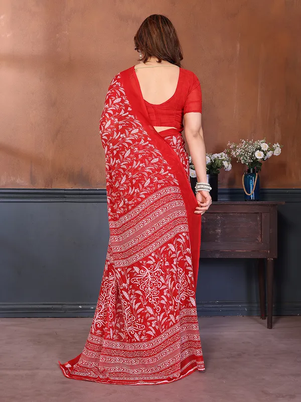 Printed_Georgette_Saree_With_UnStitched_Blouse_Piece_(Red)