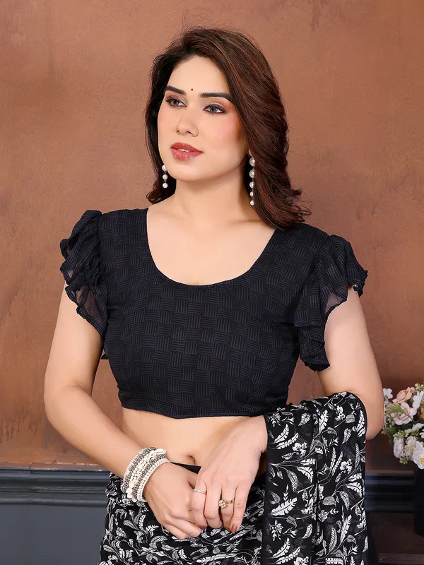Printed_Georgette_Saree_With_UnStitched_Blouse_Piece_(Black)