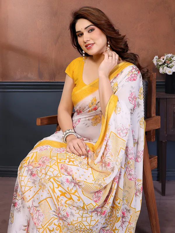 Printed_Georgette_Saree_With_UnStitched_Blouse_Piece_(Yellow)