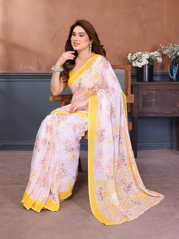 Printed_Georgette_Saree_With_UnStitched_Blouse_Piece_(Yellow)