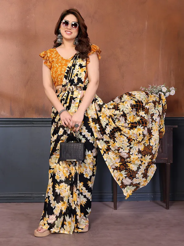 Printed_Georgette_Saree_With_UnStitched_Blouse_Piece_(Yellow)