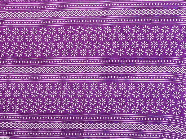 Printed_Georgette_Saree_With_UnStitched_Blouse_Piece_(Purple)