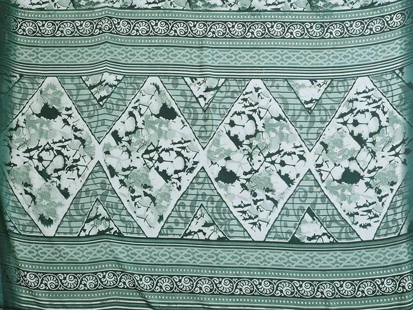 Printed_Georgette_Saree_With_UnStitched_Blouse_Piece_(Green)