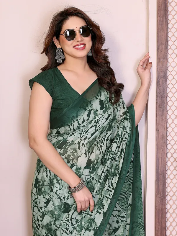 Printed_Georgette_Saree_With_UnStitched_Blouse_Piece_(Green)