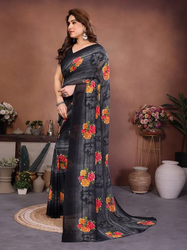 Printed_Georgette_Saree_With_UnStitched_Blouse_Piece_(Grey)