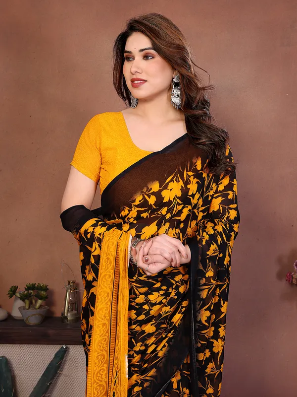 Printed_Georgette_Saree_With_UnStitched_Blouse_Piece_(Yellow)