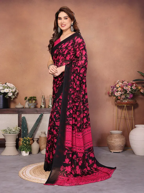 Printed_Georgette_Saree_With_UnStitched_Blouse_Piece_(Pink)