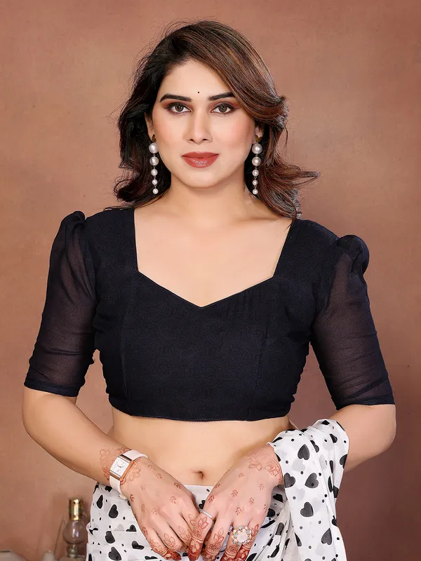 Printed_Georgette_Saree_With_UnStitched_Blouse_Piece_(BLACK)