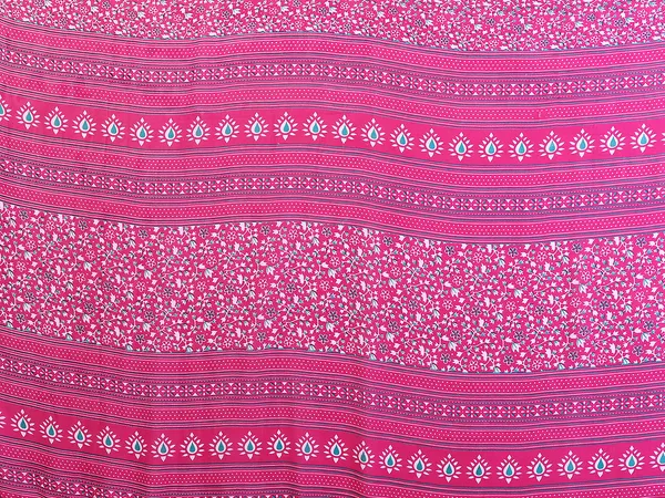 Printed_Georgette_Saree_With_UnStitched_Blouse_Piece_(PINK)