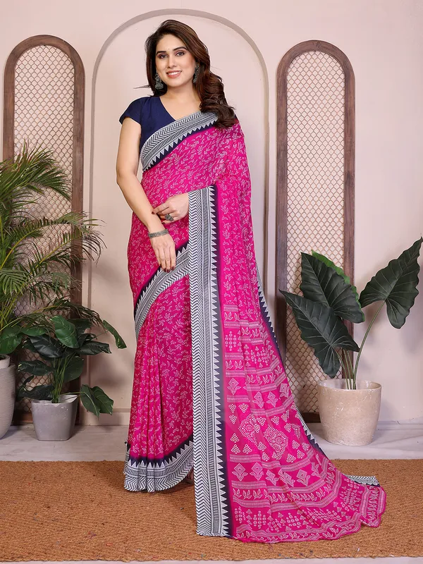Floral_print_Georgette_Saree_With_UnStitched_Blouse_Piece_(PINK)