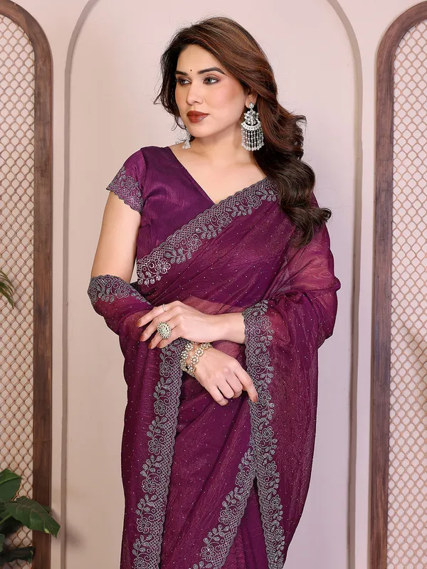 Net_Fabric_Lace_Border_Saree_With_Unstitched_Blouse_Piece_(WINE)