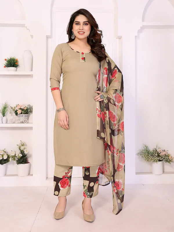 Unstitched_Crepe_Salwar_Suit_Material_Floral_Print,_Paisley