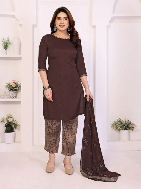 Unstitched_Crepe_Salwar_Suit_Material_Floral_Print,_Paisley