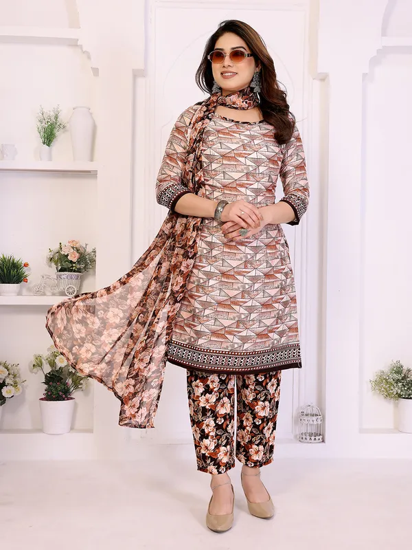 Unstitched_Crepe_Salwar_Suit_Material_Floral_Print,_Paisley