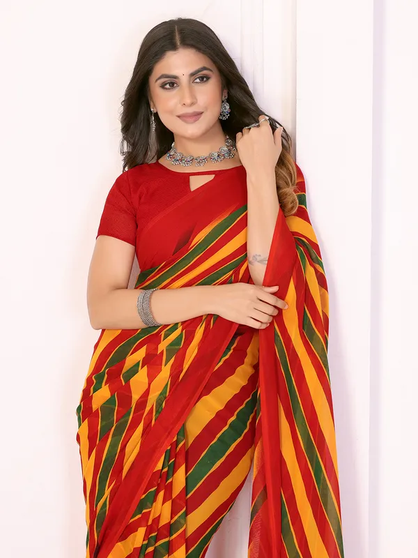Printed_Daily_Wear_Georgette_Saree_With_Unstitched_Blouse_Piece