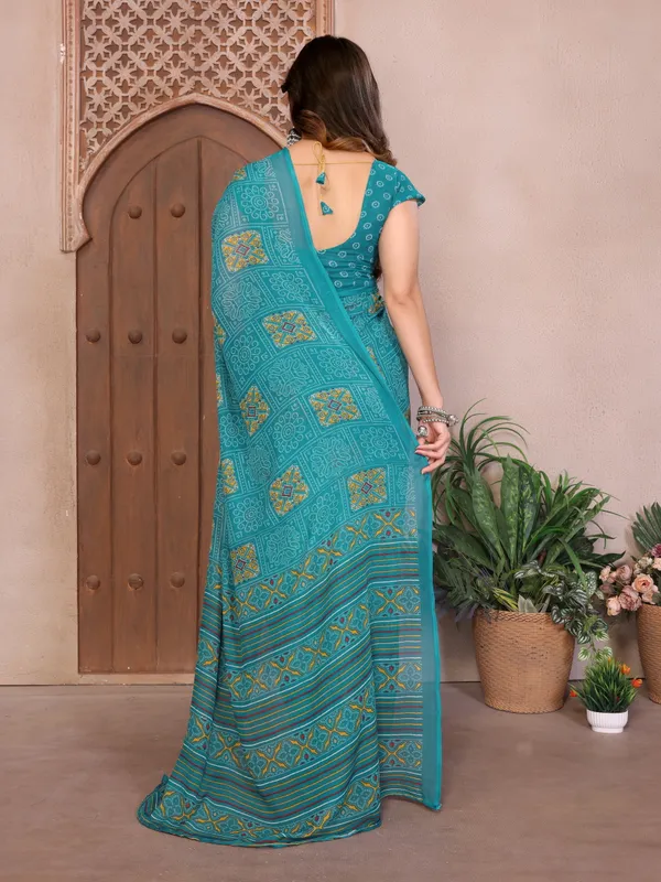 Printed_Daily_Wear_Georgette_Saree_With_Unstitched_Blouse_Piece