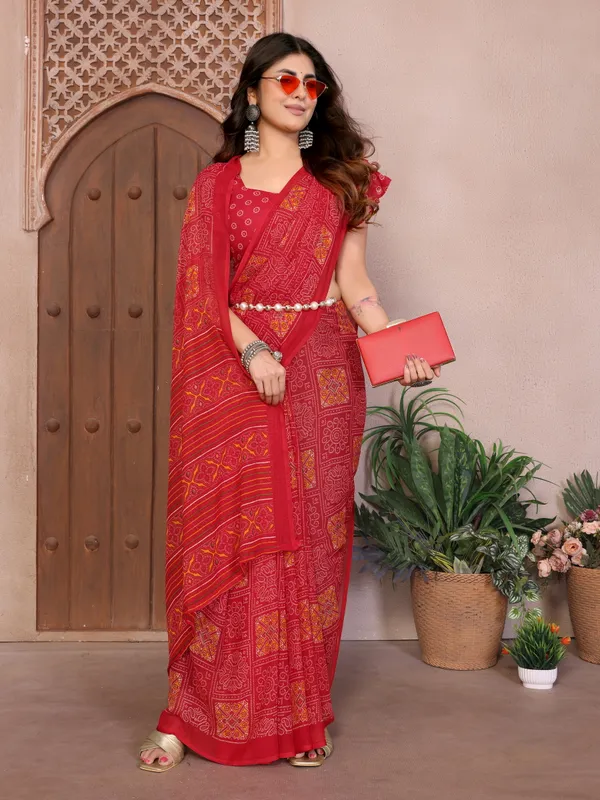 Printed_Daily_Wear_Georgette_Saree_With_Unstitched_Blouse_Piece