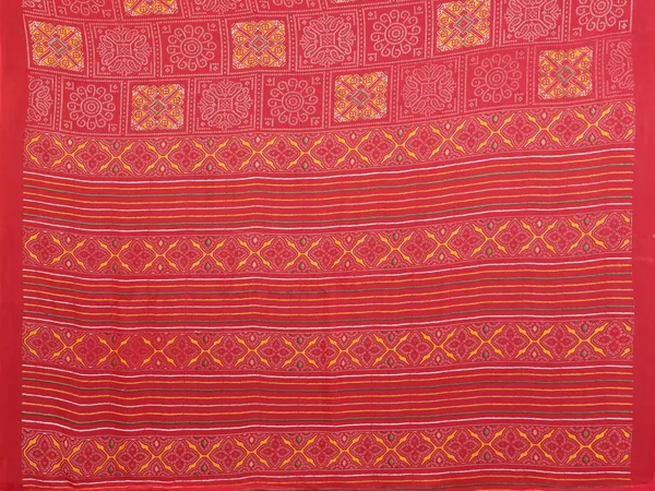 Printed_Daily_Wear_Georgette_Saree_With_Unstitched_Blouse_Piece