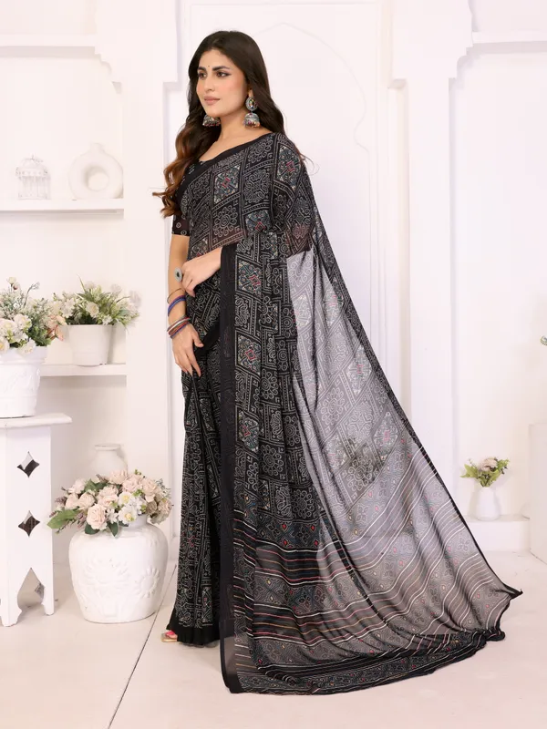 Printed_Daily_Wear_Georgette_Saree_With_Unstitched_Blouse_Piece