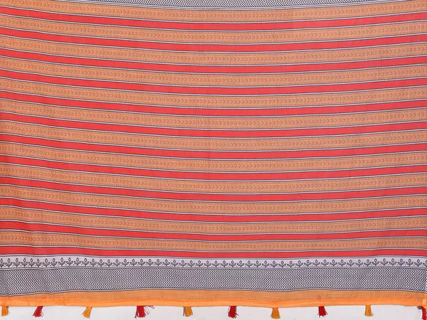 Digital_Print_Cotton_Linen_Saree_With_Unstitched_Blouse_Piece