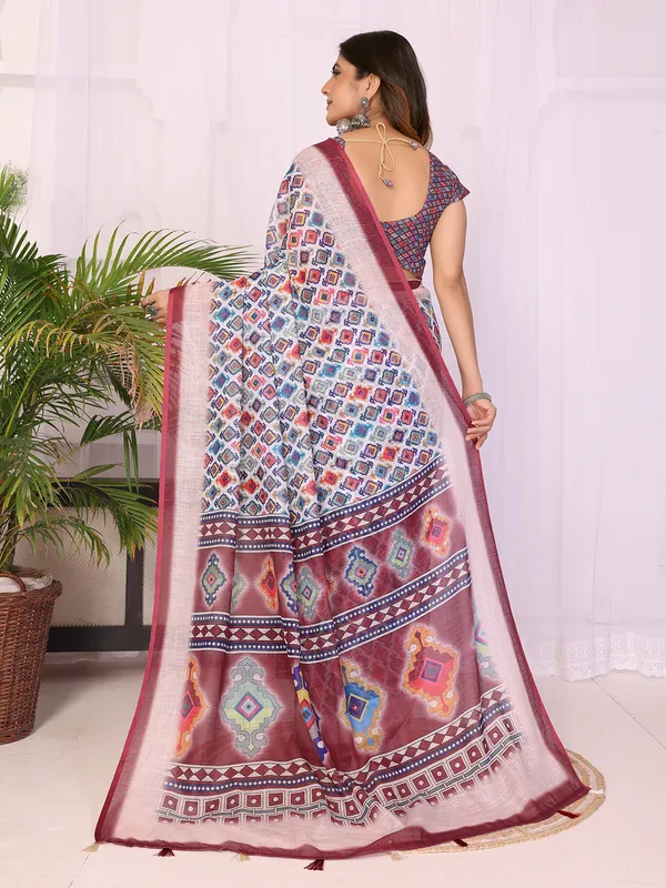 Digital_Print_Cotton_Linen_Saree_With_Unstitched_Blouse_Piece